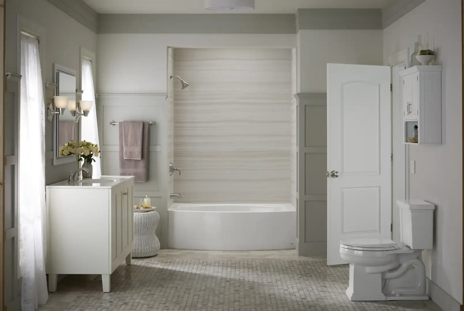 Bathroom With White Tub