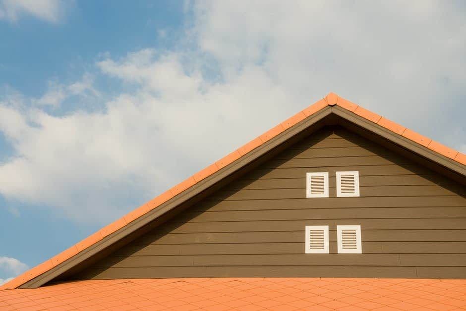 Choosing a roof color for your Virginia Beach home — Paramount Builders roofing guide
